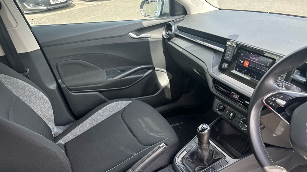 Skoda Fabia 1.0 TSI SE Comfort 5dr Petrol Hatchback - Image 14