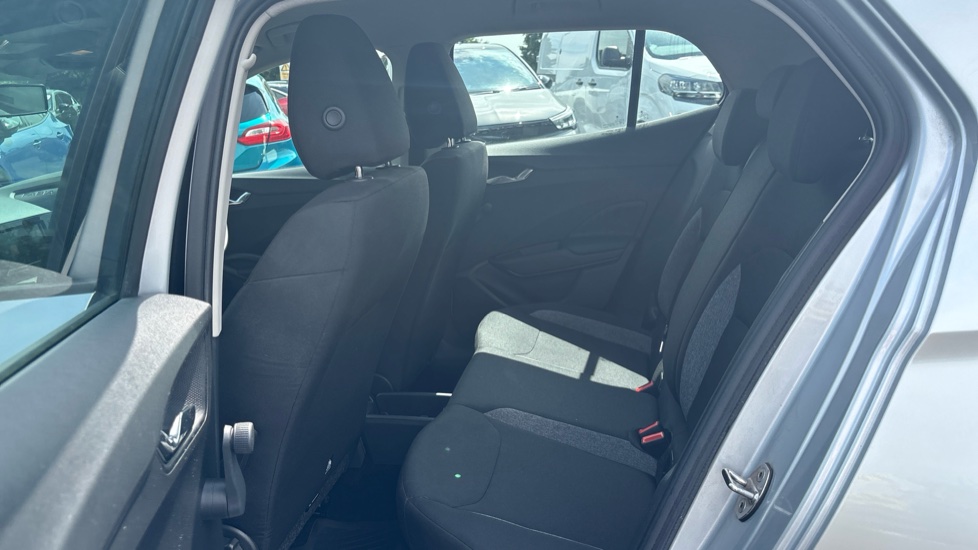 Skoda Fabia 1.0 TSI SE Comfort 5dr Petrol Hatchback - Image 16