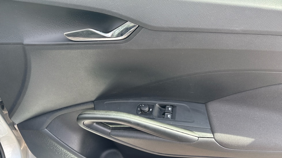 Skoda Fabia 1.0 TSI SE Comfort 5dr Petrol Hatchback - Image 24