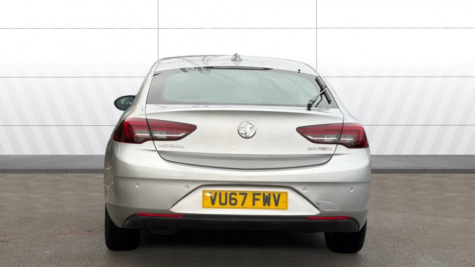 Vauxhall Insignia 1.6 Turbo D ecoTec Tech Line Nav 5dr Diesel Hatchback - Image 6