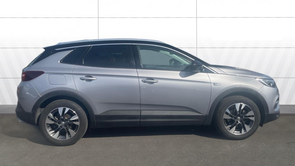 Vauxhall Grandland X 1.2 Turbo SRi Nav 5dr Petrol Hatchback - Image 5
