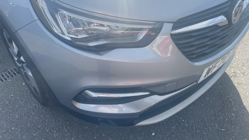 Vauxhall Grandland X 1.2 Turbo SRi Nav 5dr Petrol Hatchback - Image 37