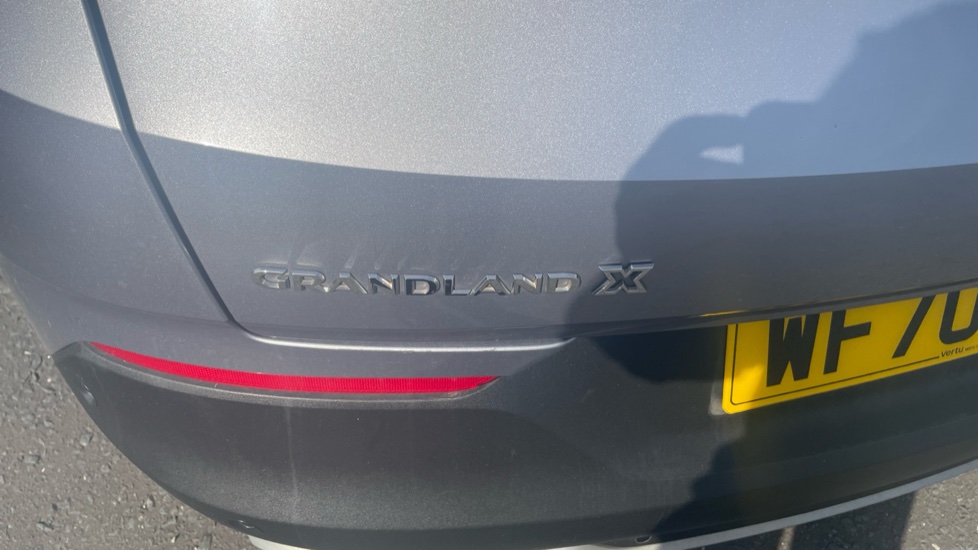 Vauxhall Grandland X 1.2 Turbo SRi Nav 5dr Petrol Hatchback - Image 43