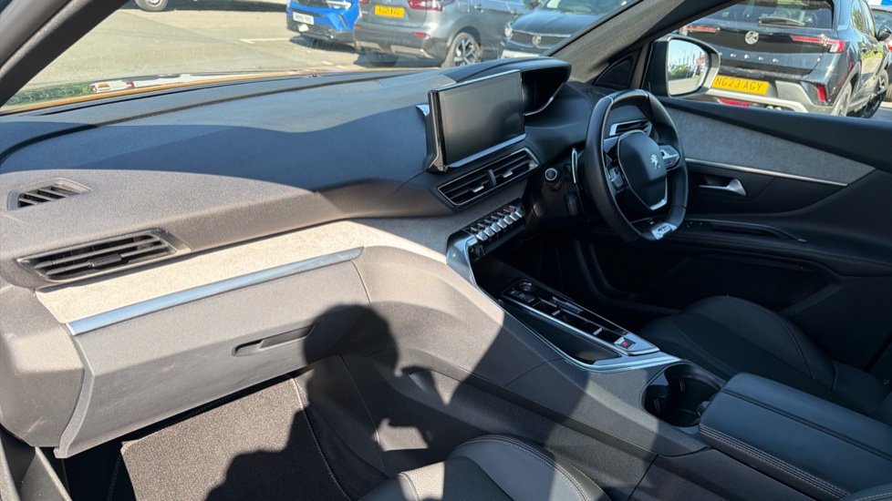 Peugeot 5008 1.5 BlueHDi GT 5dr EAT8 Diesel Estate - Image 9