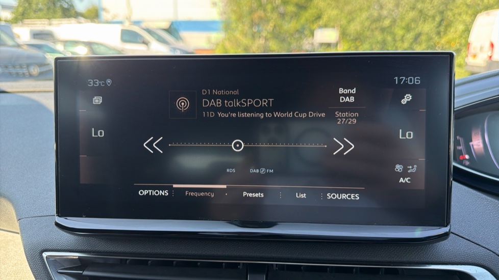 Peugeot 5008 1.5 BlueHDi GT 5dr EAT8 Diesel Estate - Image 21