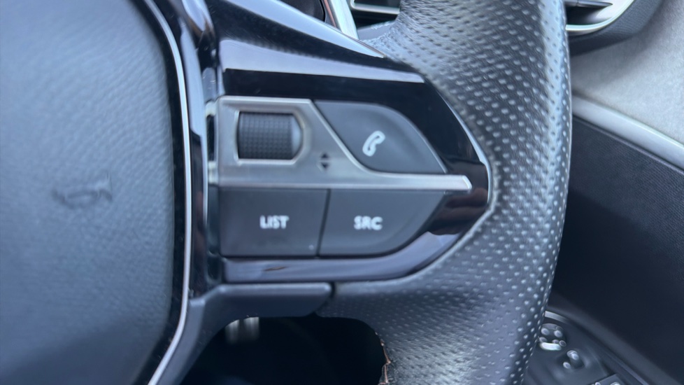 Peugeot 5008 1.5 BlueHDi GT 5dr EAT8 Diesel Estate - Image 27