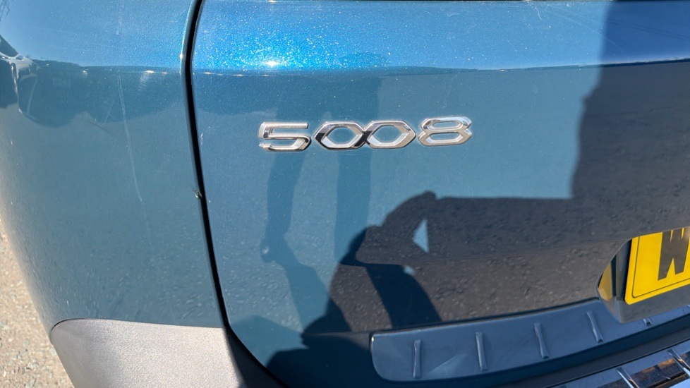 Peugeot 5008 1.5 BlueHDi GT 5dr EAT8 Diesel Estate - Image 54