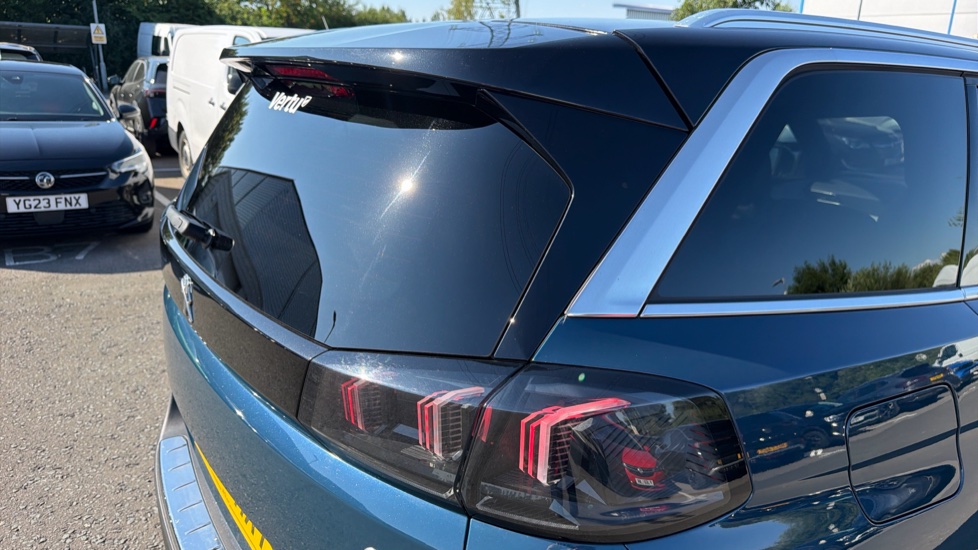 Peugeot 5008 1.5 BlueHDi GT 5dr EAT8 Diesel Estate - Image 58