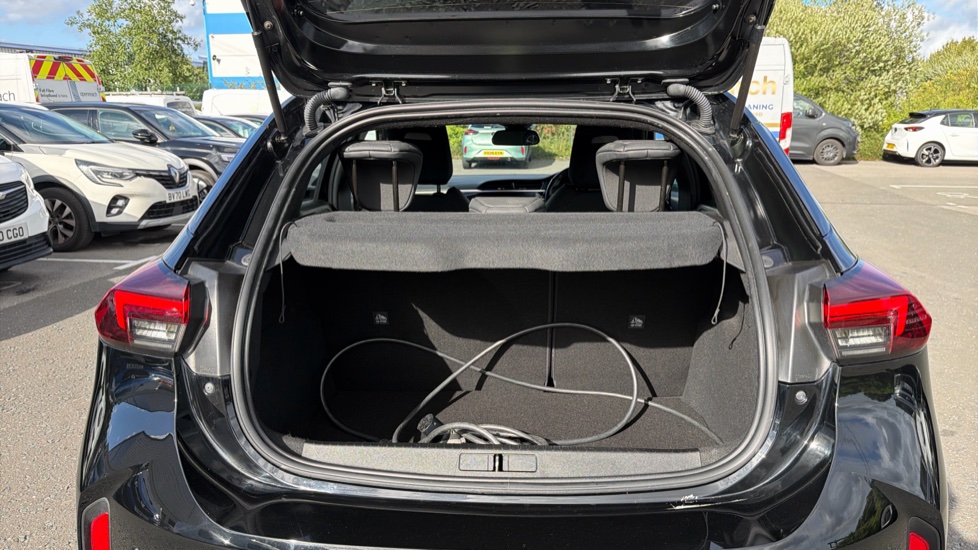 Vauxhall Corsa 100kW Ultimate 50kWh 5dr Auto [11kWCh] Electric Hatchback - Image 4