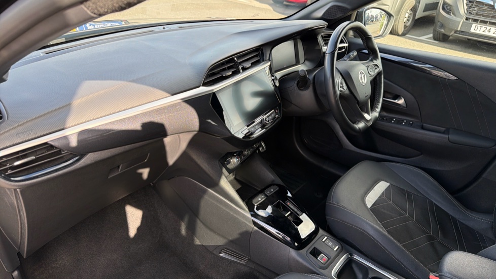 Vauxhall Corsa 100kW Ultimate 50kWh 5dr Auto [11kWCh] Electric Hatchback - Image 9