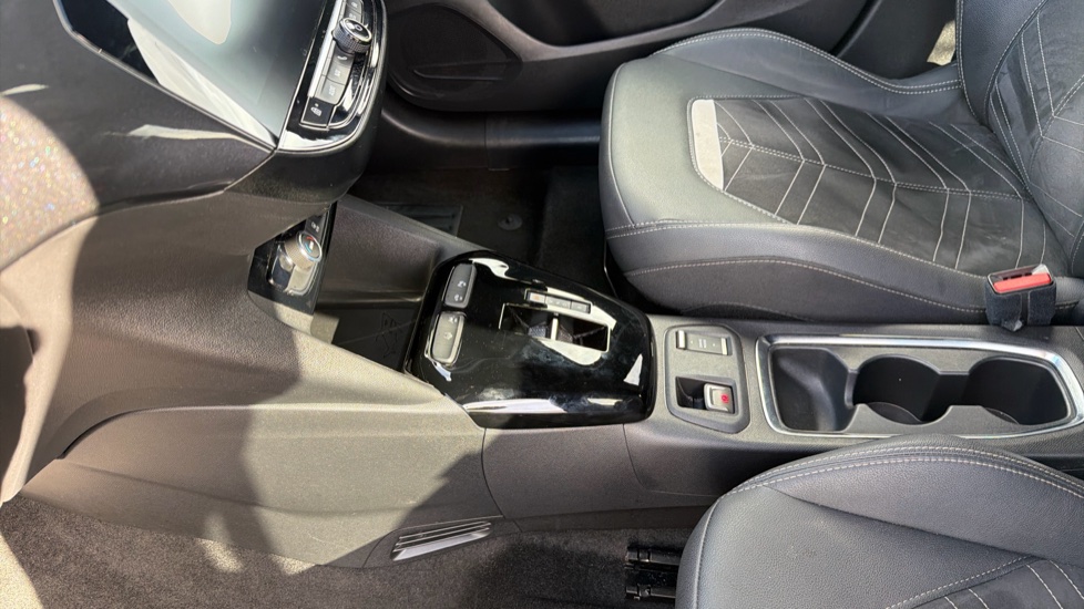 Vauxhall Corsa 100kW Ultimate 50kWh 5dr Auto [11kWCh] Electric Hatchback - Image 13