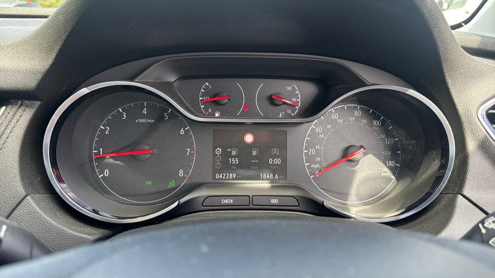 Vauxhall Grandland X 1.2 Turbo Sport Nav 5dr Petrol Hatchback - Image 18