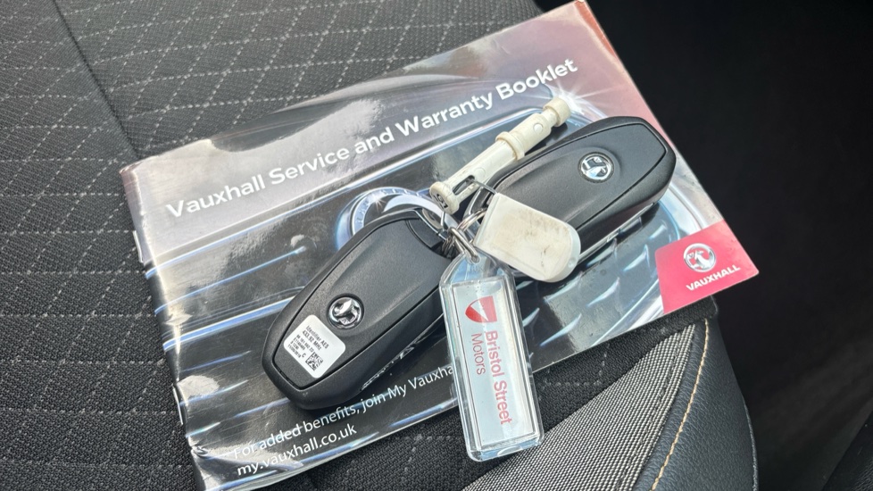 Vauxhall Grandland X 1.2 Turbo Sport Nav 5dr Petrol Hatchback - Image 20