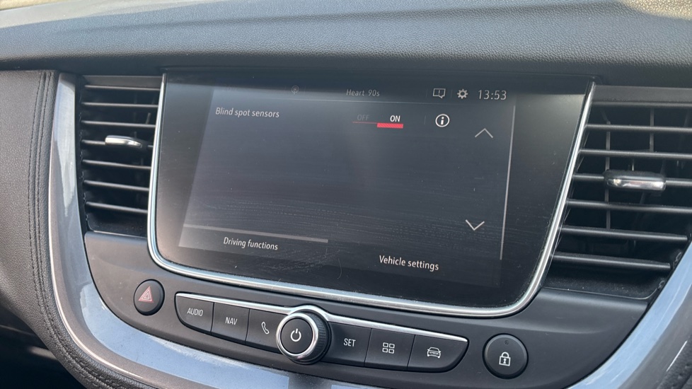 Vauxhall Grandland X 1.2 Turbo Sport Nav 5dr Petrol Hatchback - Image 39