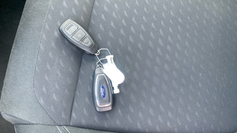 Ford Fiesta 1.0 EcoBoost 125 Titanium 5dr Petrol Hatchback - Image 20