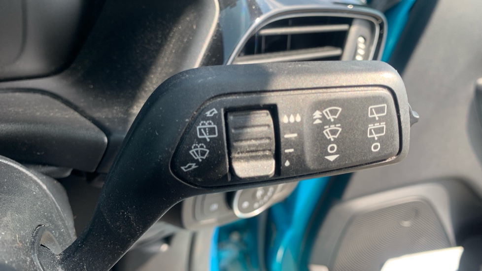 Ford Fiesta 1.0 EcoBoost 125 Titanium 5dr Petrol Hatchback - Image 32