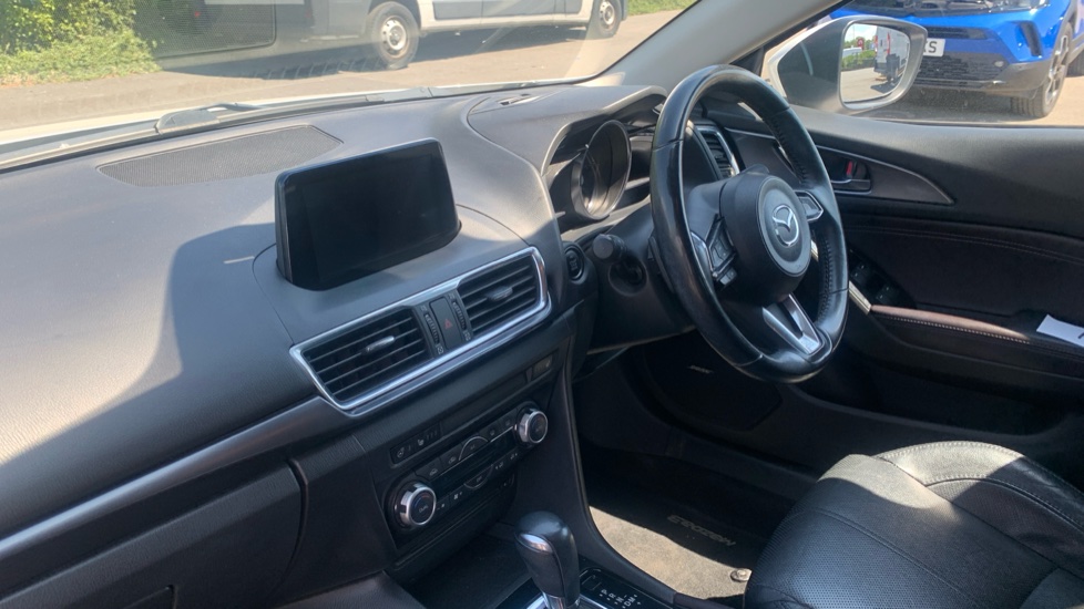 Mazda 3 2.2d Sport Nav 5dr Auto Diesel Hatchback - Image 9