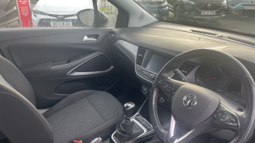 Vauxhall Crossland 1.2 Turbo Design 5dr Petrol Hatchback - Image 14