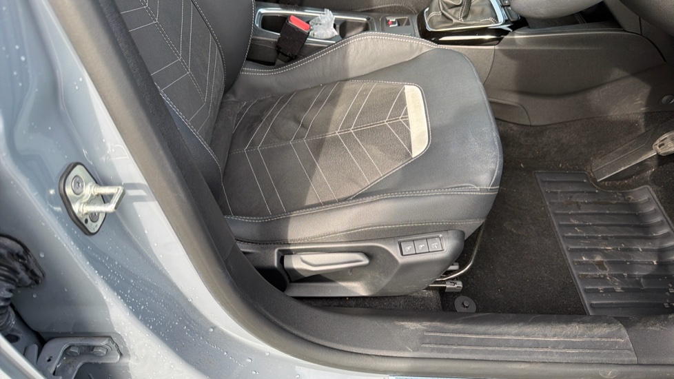 Vauxhall Corsa 1.2 Turbo Ultimate 5dr Petrol Hatchback - Image 37