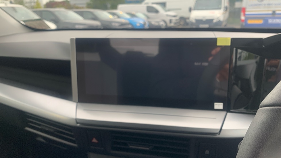 Vauxhall Frontera 83kW GS 44kWh 5dr Auto Electric Estate - Image 43