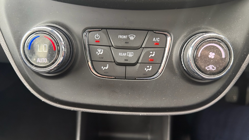 Vauxhall Viva 1.0 SL 5dr Petrol Hatchback - Image 25