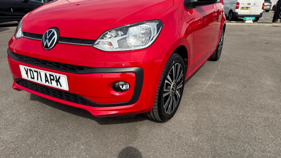 Volkswagen Up 1.0 65PS Black Edition 5dr Petrol Hatchback - Image 27