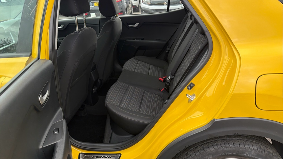 Kia Stonic 1.0T GDi 99 2 5dr Petrol Estate - Image 16