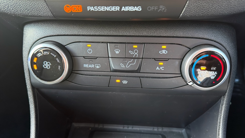 Ford Fiesta 1.0 EcoBoost Trend 5dr Petrol Hatchback - Image 21