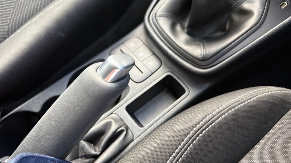 Ford Fiesta 1.0 EcoBoost Trend 5dr Petrol Hatchback - Image 31