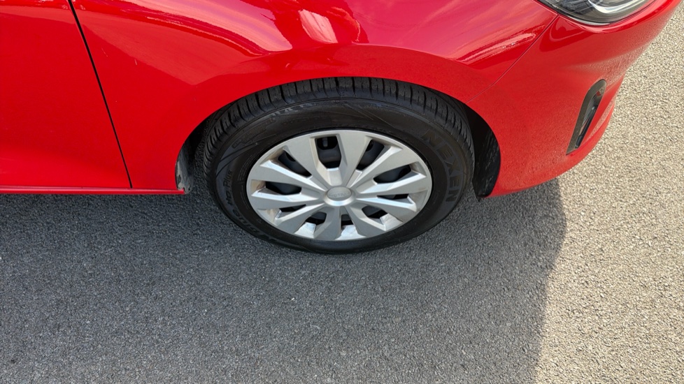 Ford Fiesta 1.0 EcoBoost Trend 5dr Petrol Hatchback - Image 37