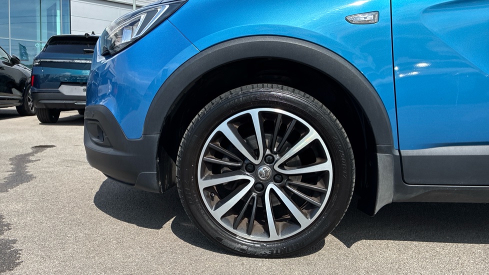 Vauxhall Crossland X 1.2T [130] Elite Nav 5dr [Start Stop] Petrol Hatchback - Image 7