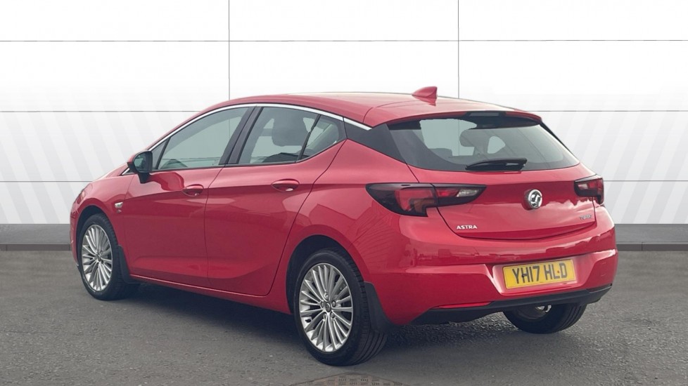 Vauxhall Astra 1.4T 16V 150 Elite Nav 5dr Petrol Hatchback - Image 2