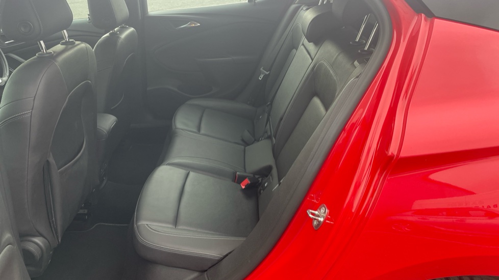 Vauxhall Astra 1.4T 16V 150 Elite Nav 5dr Petrol Hatchback - Image 16