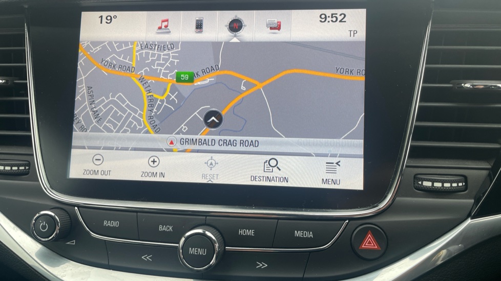 Vauxhall Astra 1.4T 16V 150 Elite Nav 5dr Petrol Hatchback - Image 28