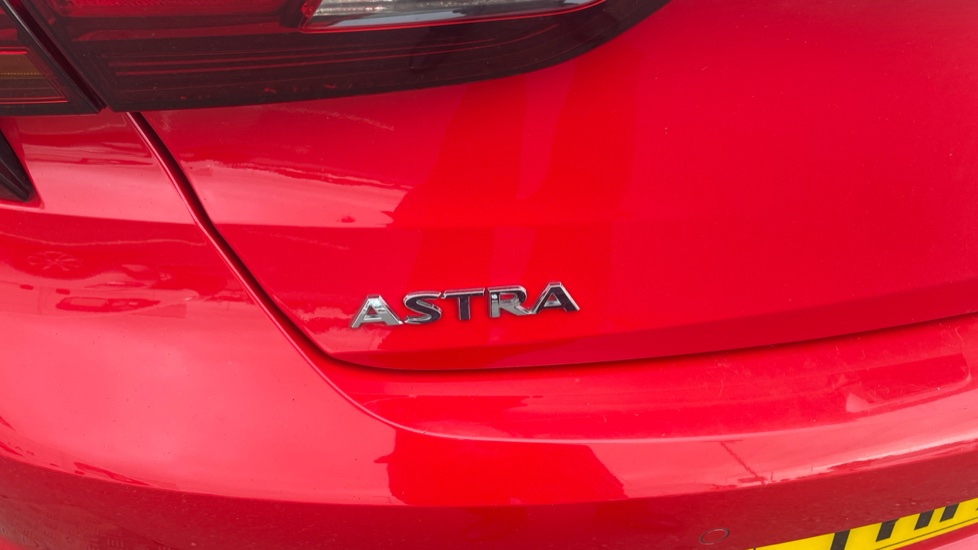 Vauxhall Astra 1.4T 16V 150 Elite Nav 5dr Petrol Hatchback - Image 41