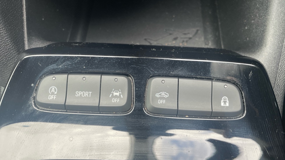 Vauxhall Mokka 1.2 Turbo 100 GS  5dr Petrol Hatchback - Image 29
