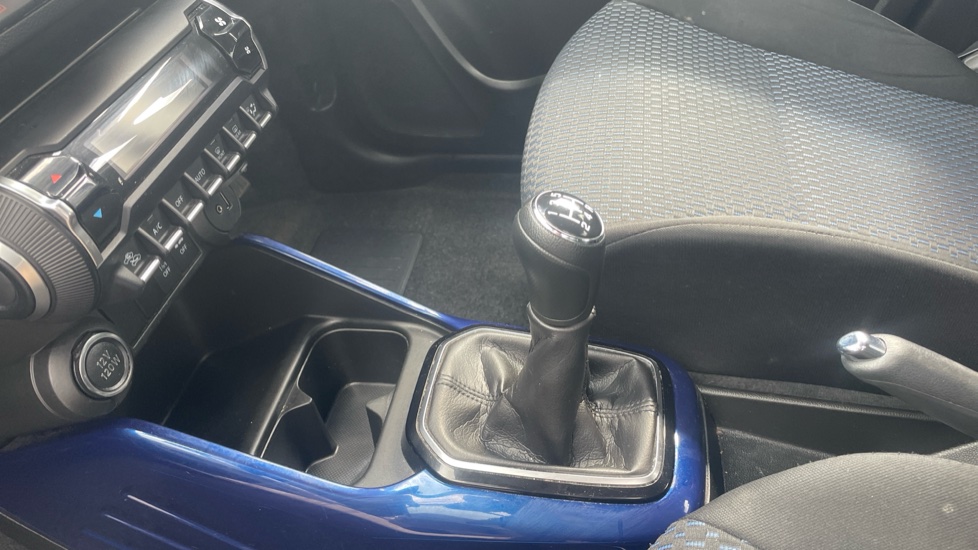 Suzuki Ignis 1.2 Dualjet 12V Hybrid SZ5 5dr Petrol Hatchback - Image 13