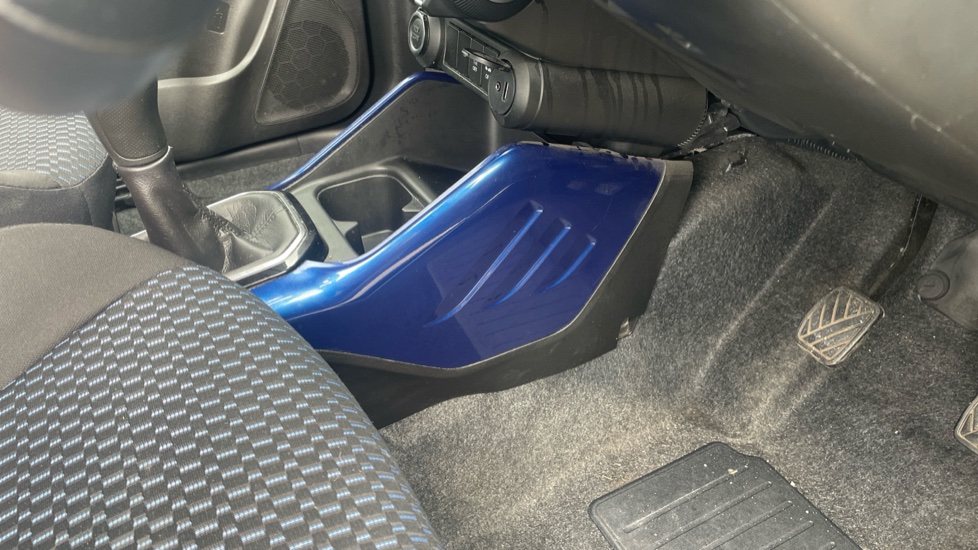 Suzuki Ignis 1.2 Dualjet 12V Hybrid SZ5 5dr Petrol Hatchback - Image 39