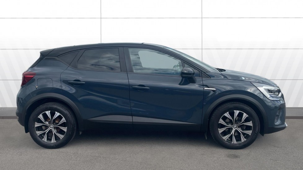 Renault Captur 1.0 TCE 90 Limited 5dr Petrol Hatchback - Image 5