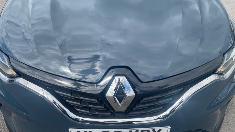Renault Captur 1.0 TCE 90 Limited 5dr Petrol Hatchback - Image 8