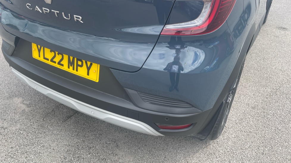 Renault Captur 1.0 TCE 90 Limited 5dr Petrol Hatchback - Image 50
