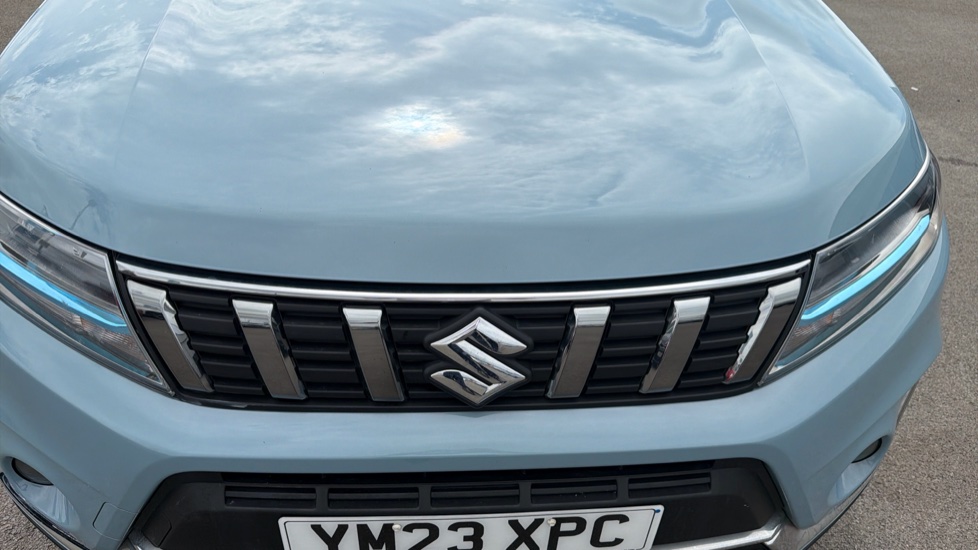 Suzuki Vitara 1.4 Boosterjet 48V Hybrid SZ-T 5dr Petrol Estate - Image 8