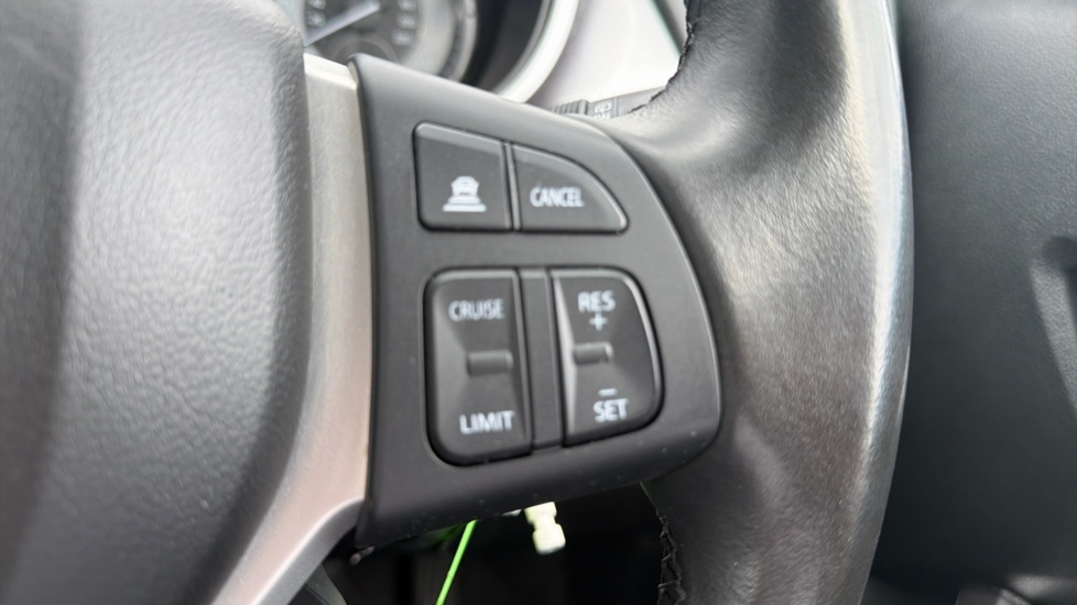 Suzuki Vitara 1.4 Boosterjet 48V Hybrid SZ-T 5dr Petrol Estate - Image 29