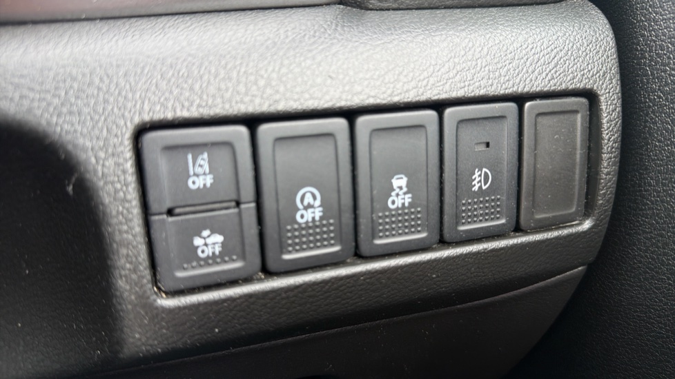 Suzuki Vitara 1.4 Boosterjet 48V Hybrid SZ-T 5dr Petrol Estate - Image 35
