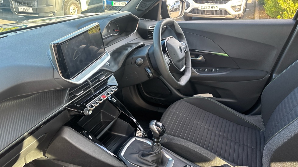 Peugeot 2008 1.2 PureTech Active 5dr Petrol Estate - Image 9