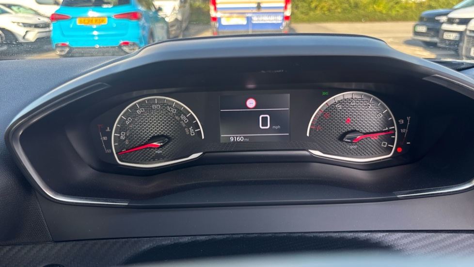 Peugeot 2008 1.2 PureTech Active 5dr Petrol Estate - Image 18