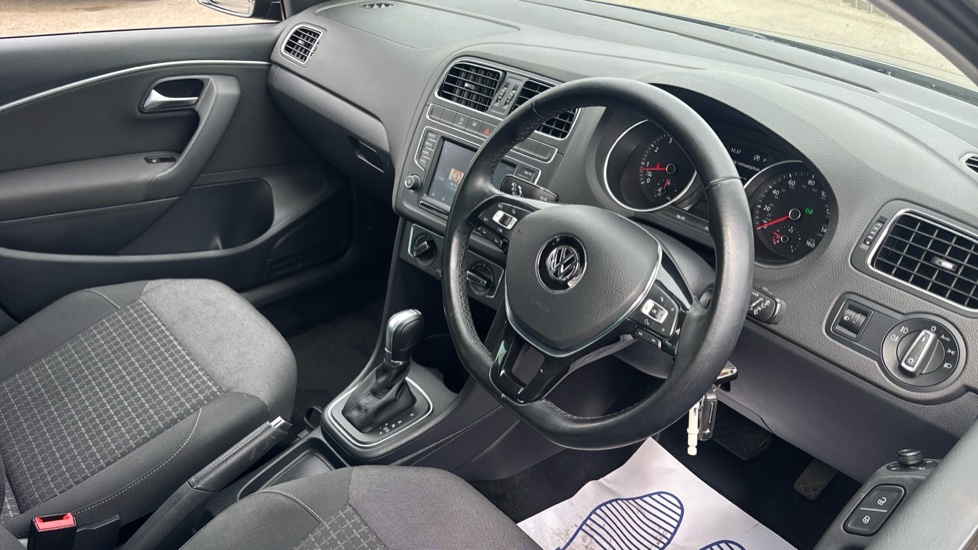 Volkswagen Polo 1.2 TSI Match Edition 5dr DSG Petrol Hatchback - Image 11