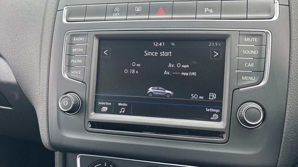 Volkswagen Polo 1.2 TSI Match Edition 5dr DSG Petrol Hatchback - Image 31