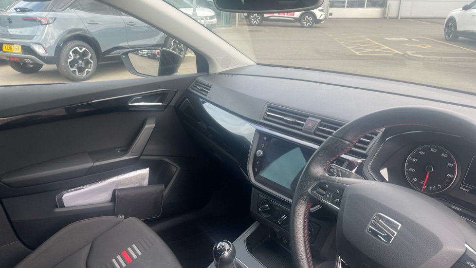 SEAT Ibiza 1.0 TSI 95 FR 5dr Petrol Hatchback - Image 14