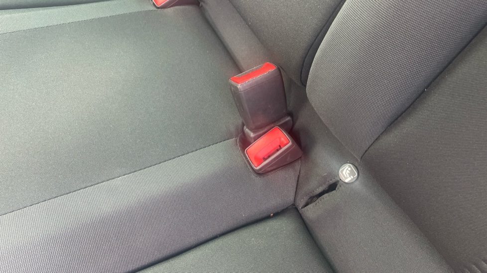 SEAT Ibiza 1.0 TSI 95 FR 5dr Petrol Hatchback - Image 17